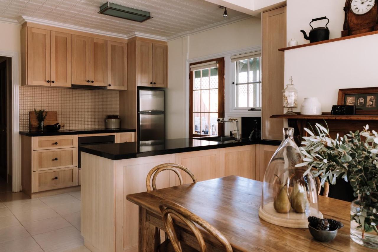 Ned Kelly'S Marlo Cottage - In The Best Beechworth Location Bagian luar foto